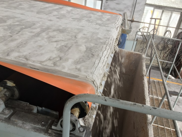 1713345457348580.png image.png